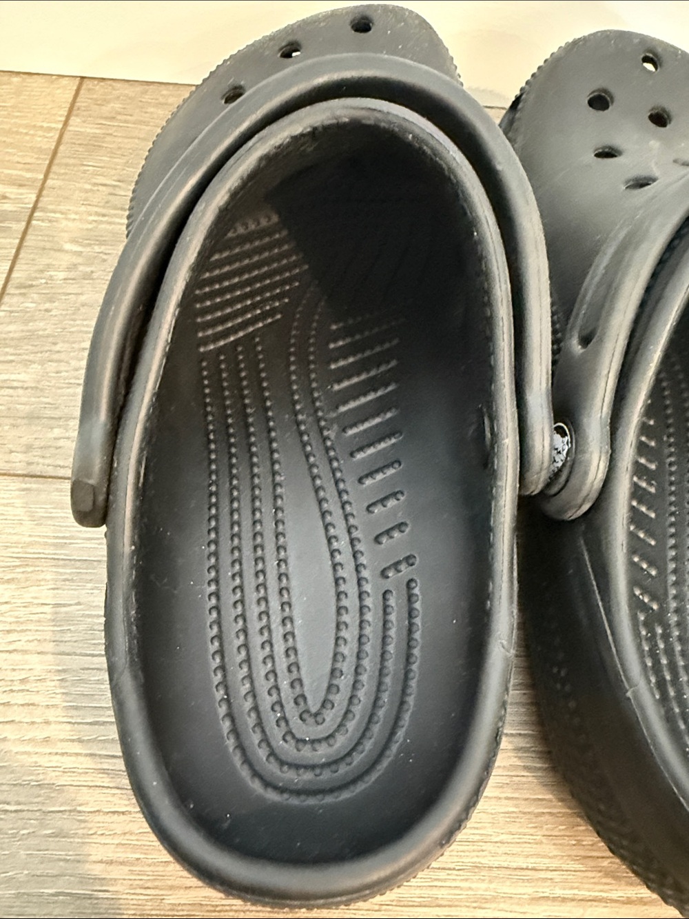 CROCS Kids Classic Clog in Black - Picture 7 of 8